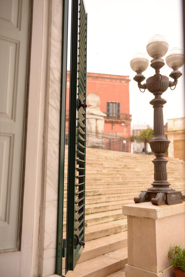 B&B Le Colonne บรินดิซิ ภายนอก รูปภาพ